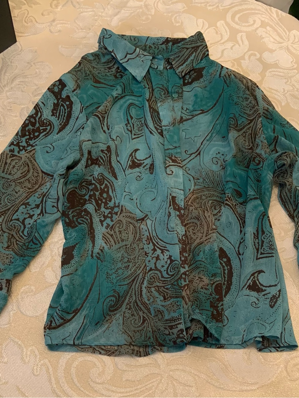 Women’s Teal Swirl Button-Up shirt